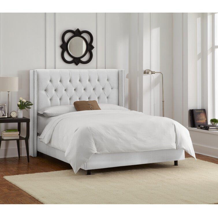 Skyline furniture zuma white best sale wingback bed